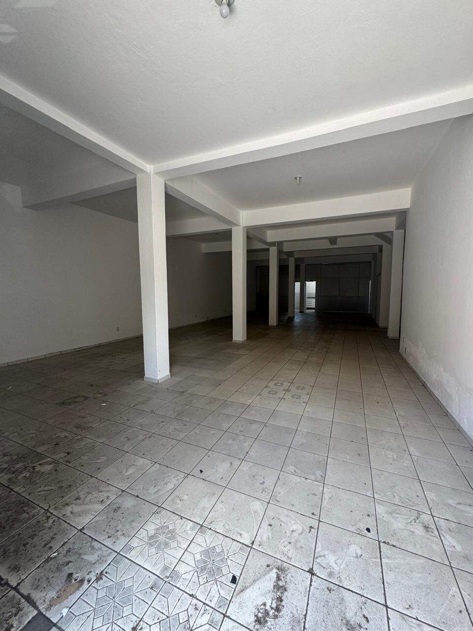 Loja para aluguel no Centro: 
