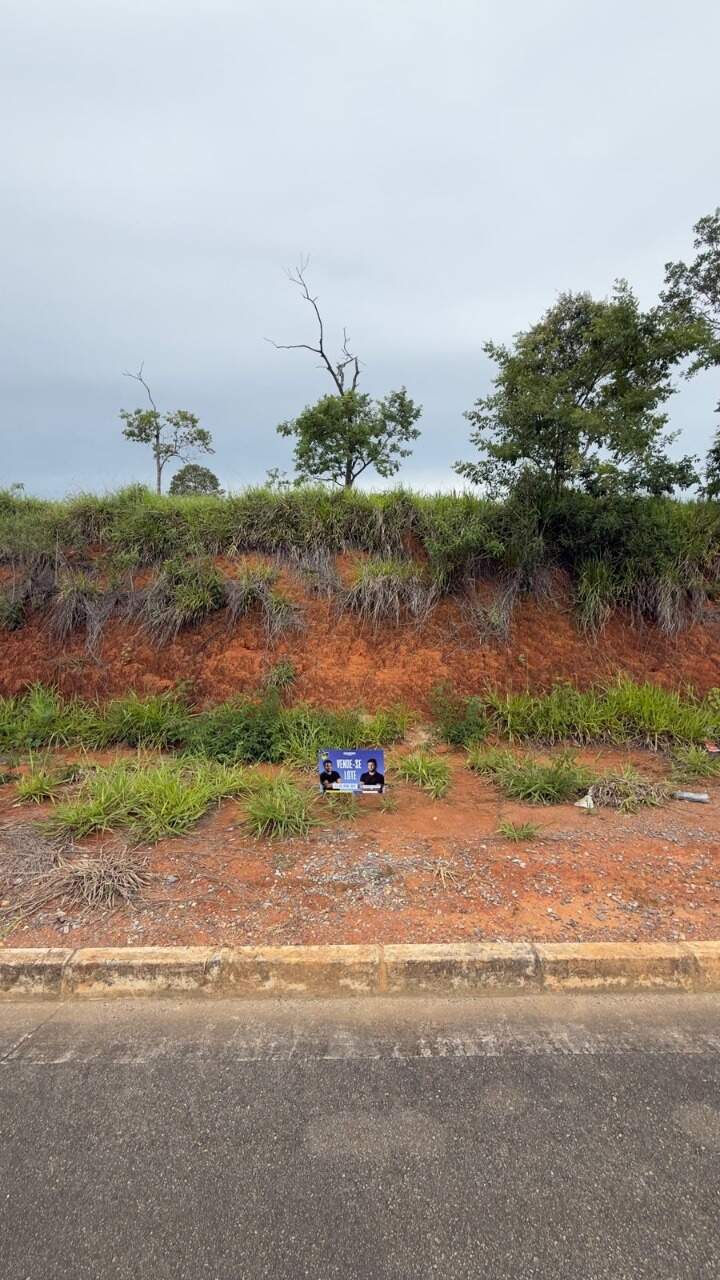 Lotes em Condomínio à venda no Vitoria Tenis Residence: 