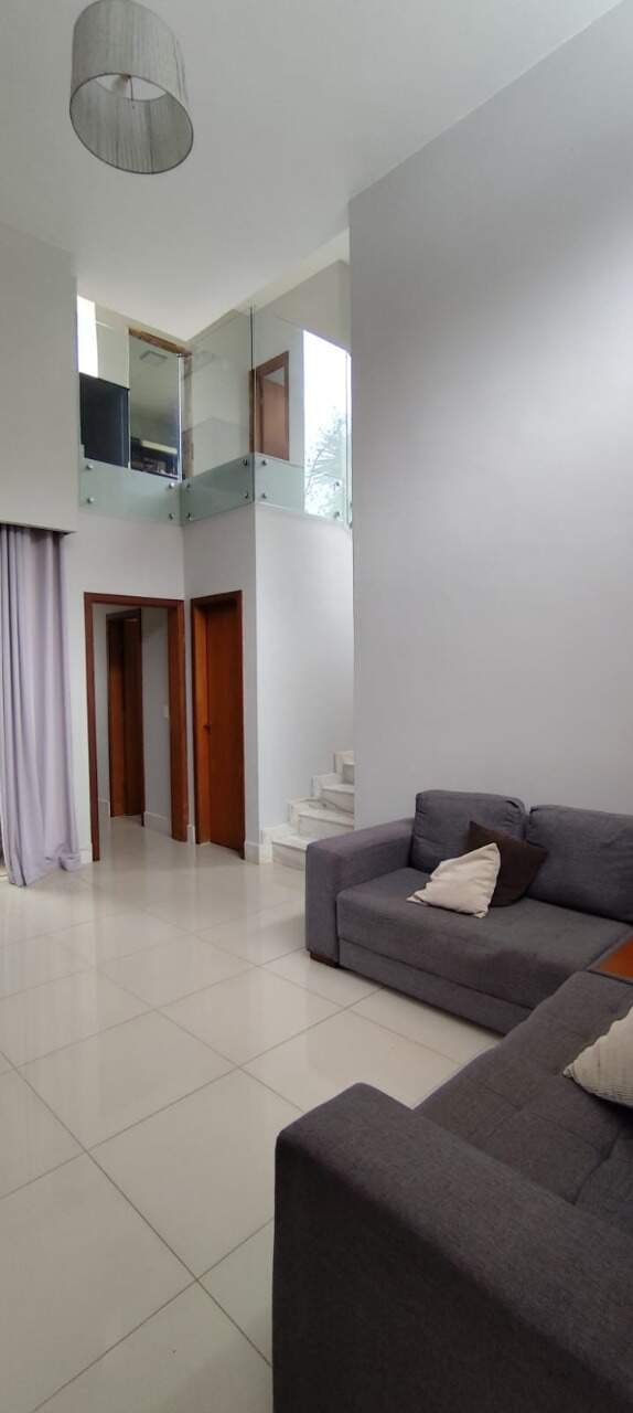 Casa para aluguel no Condomínio Gran Royalle: 