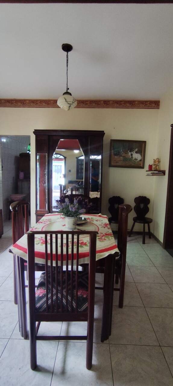 Casa à venda no Santo Antonio da Barra: 