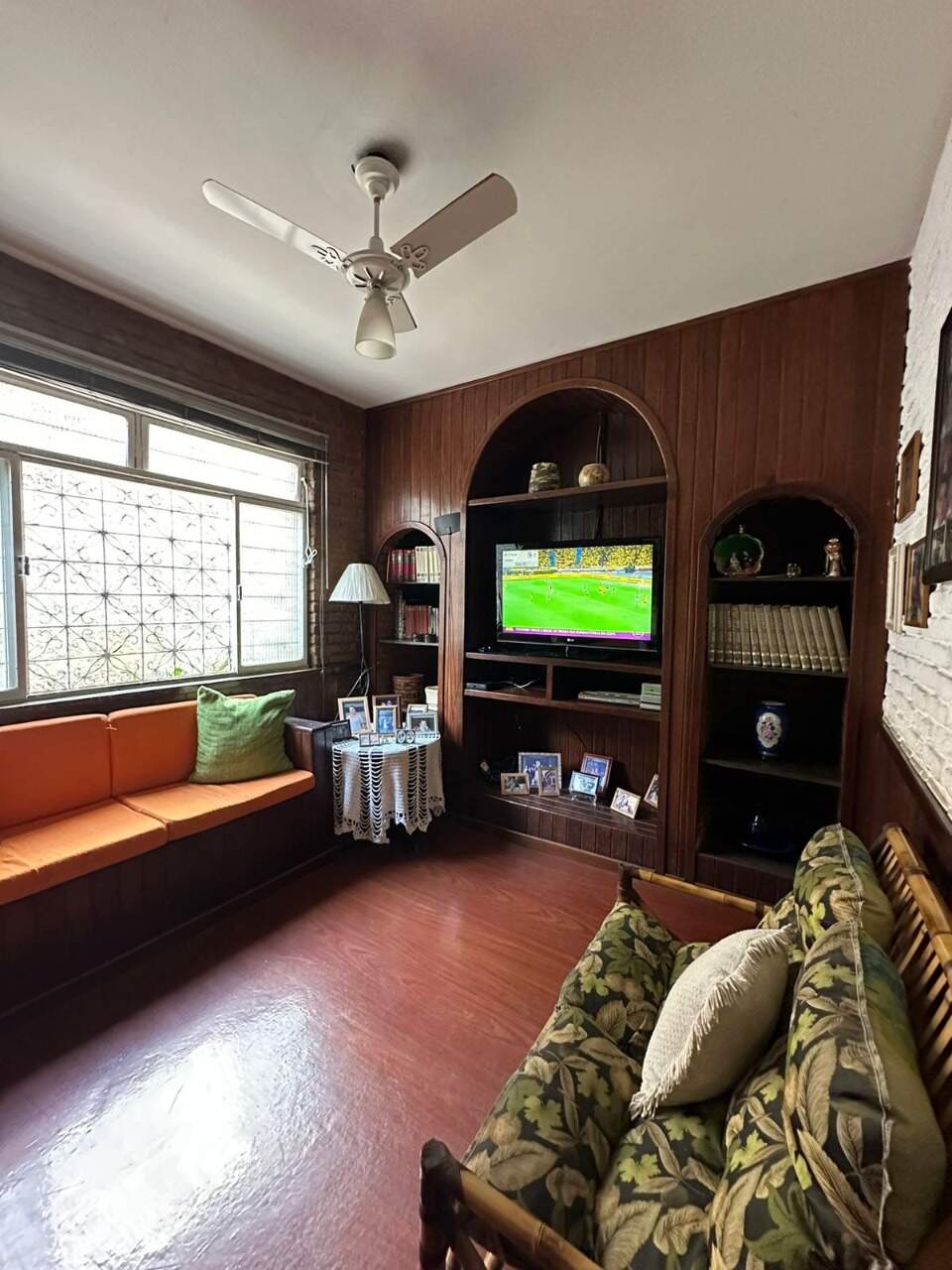 Casa à venda no Centro: 