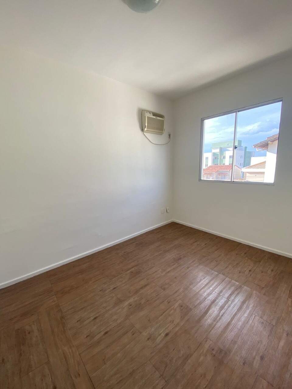 Casa à venda no Sonia Romanelli: 