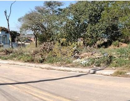 Lote à venda no XV de Novembro: 