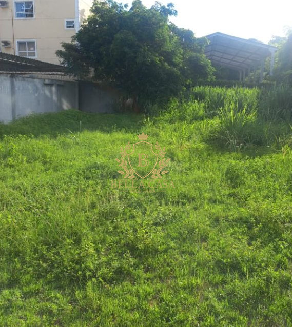 Terreno à venda no Centro: 