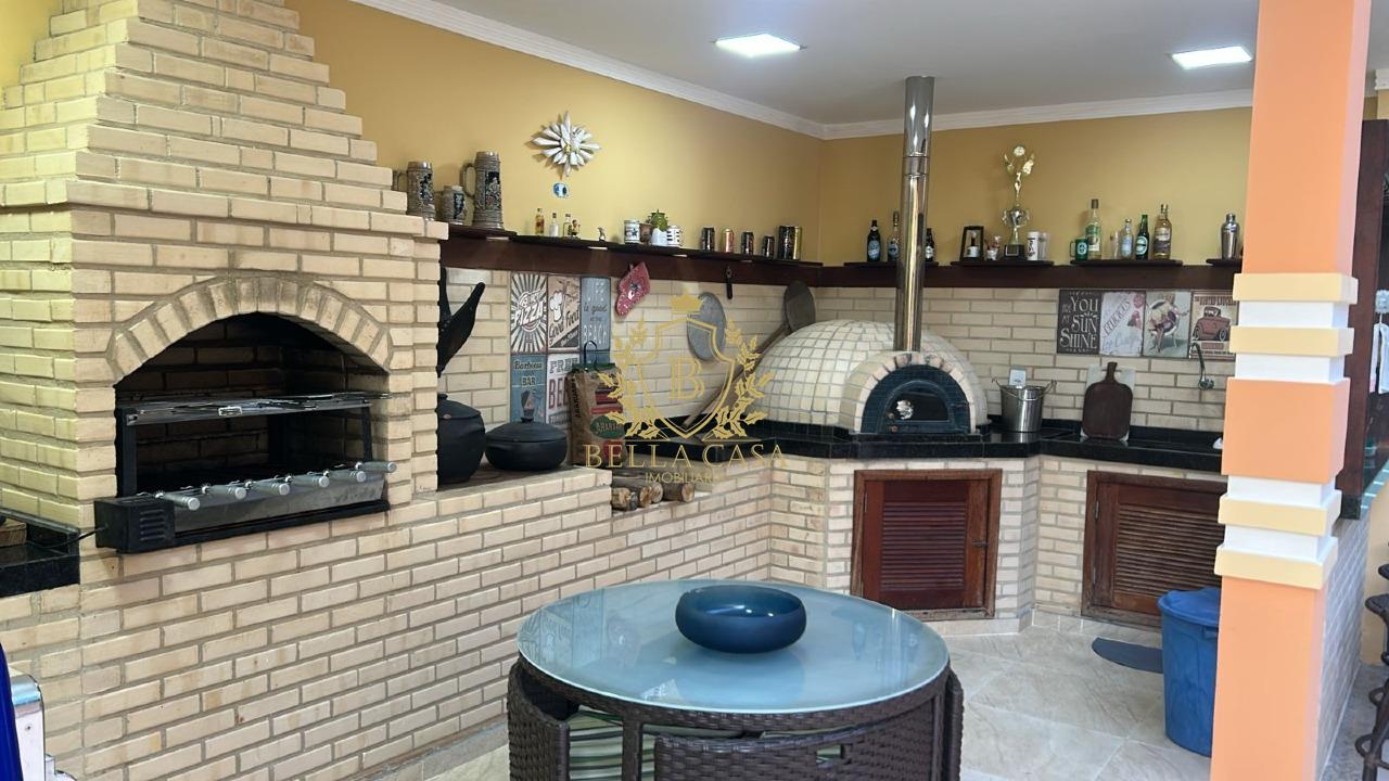 Casa em condomínio à venda no Bananeiras: 