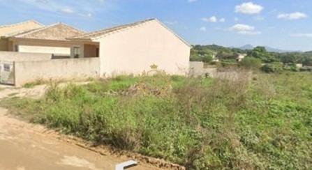 Terreno à venda no Três Vendas: 