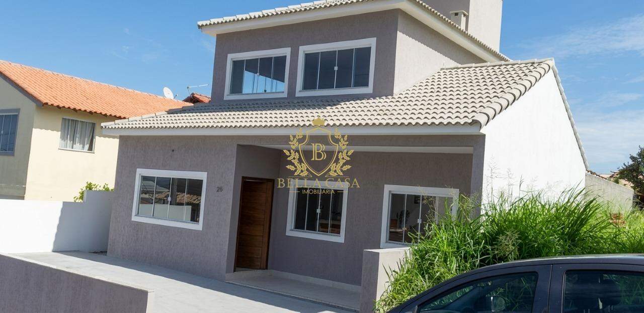 Casa em condomínio à venda no Jardim Peró: 