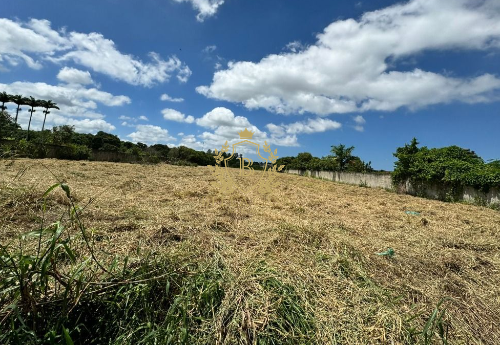 Terreno à venda no Clube dos Engenheiros: 