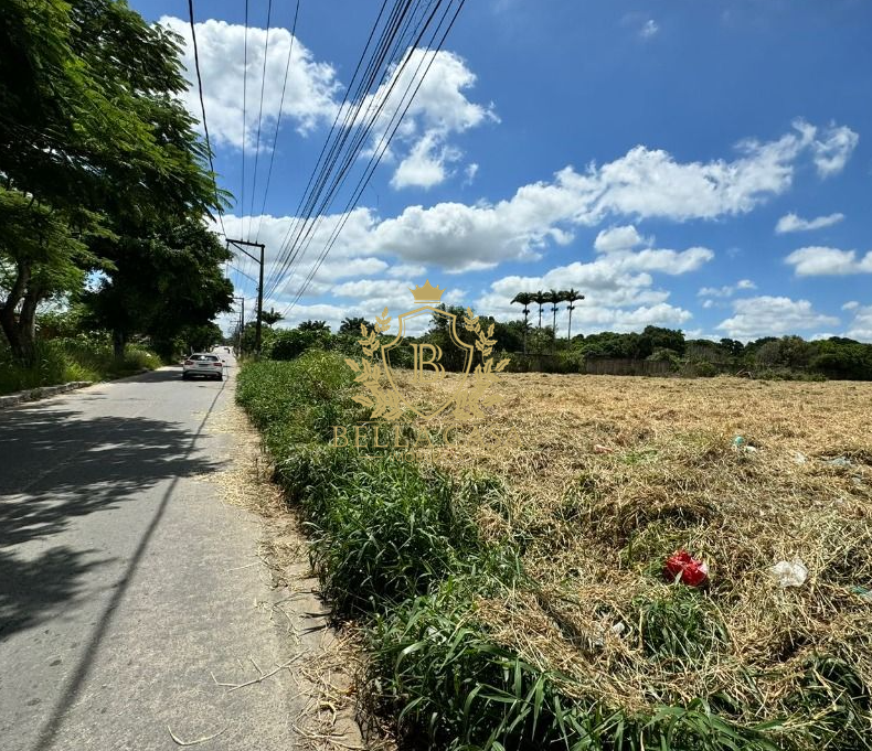 Terreno à venda no Clube dos Engenheiros: 