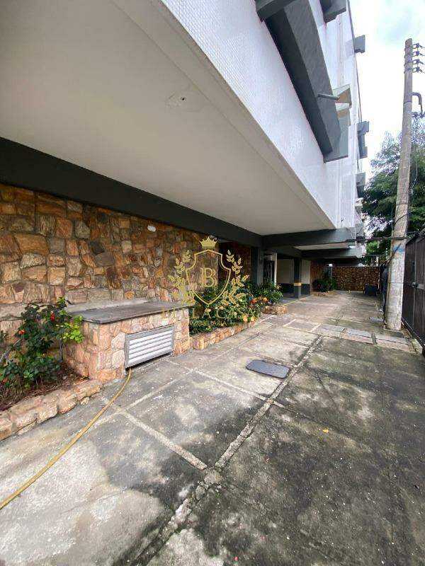 Apartamento à venda no Passagem: 