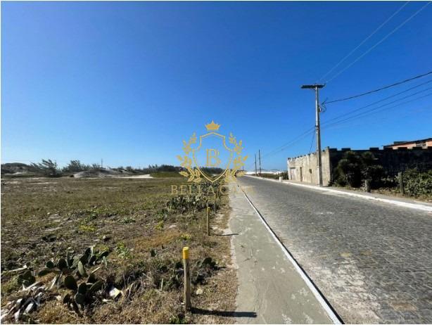 Lote à venda no Praia do Foguete: 