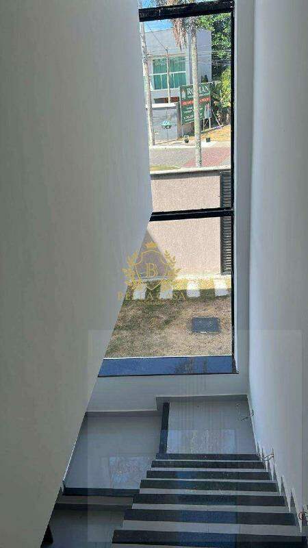 Casa à venda no Portinho: 
