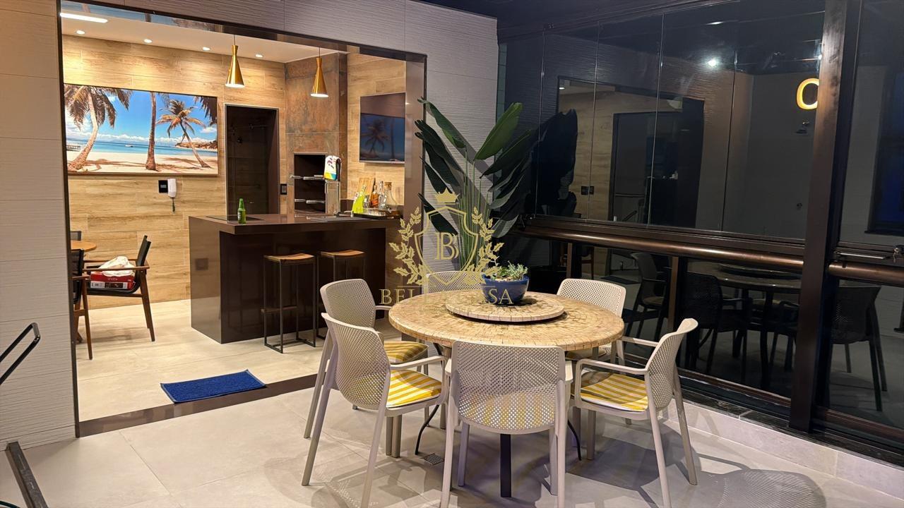 Cobertura à venda no Vila Nova: 