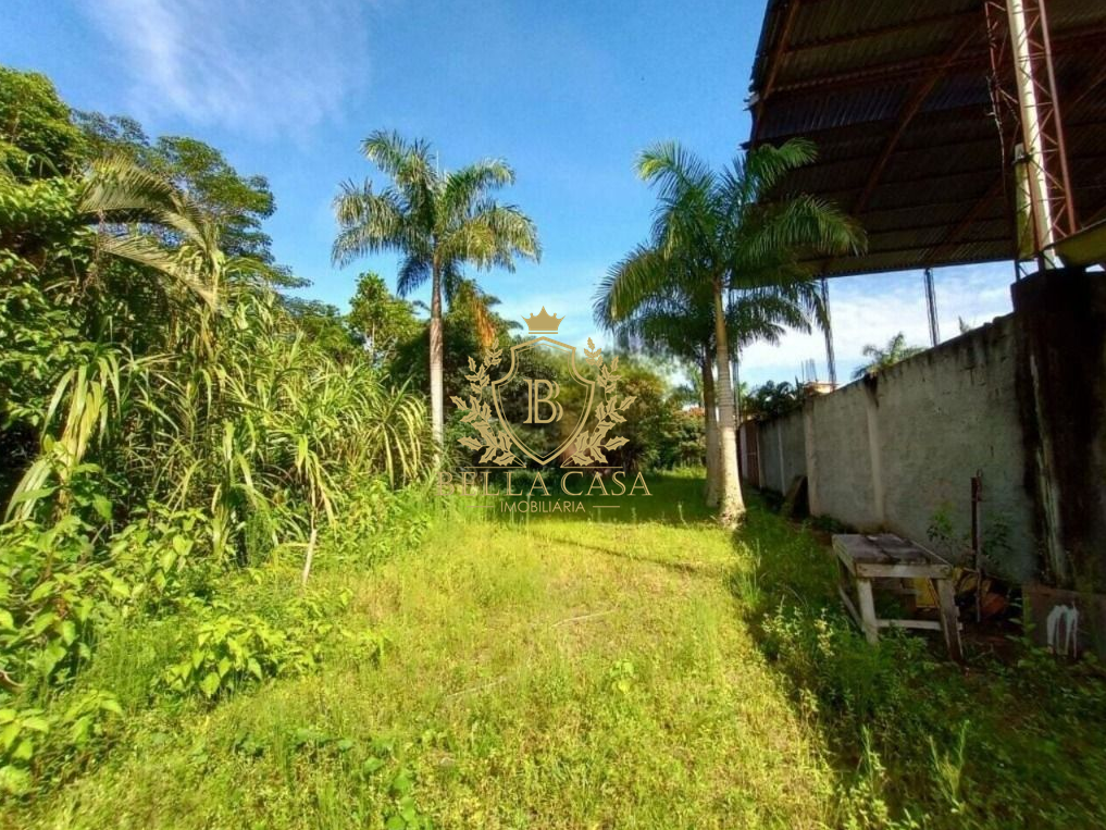 Terreno à venda no Maria Paula: 