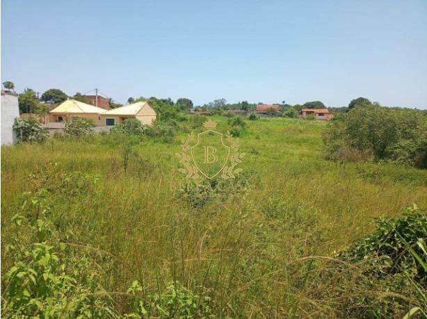 Lote à venda no Três Vendas: 