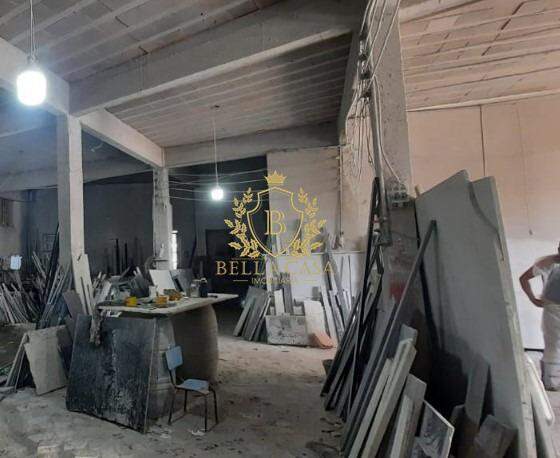 Loja para aluguel no Barreira (Bacaxá): 