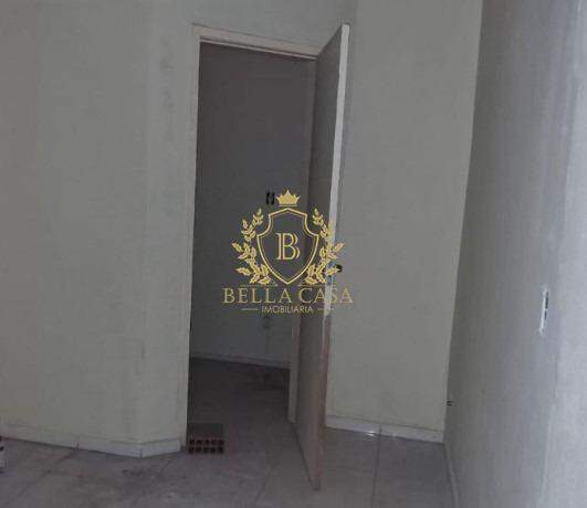 Sala comercial para aluguel no Novo Rio das Ostras: 
