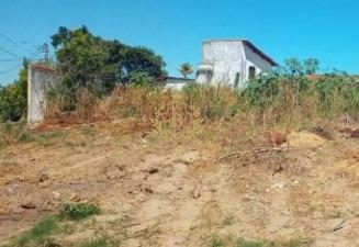 Lote à venda no Coqueiral: 
