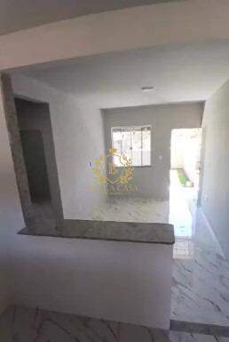 Casa à venda no Jaconé: 