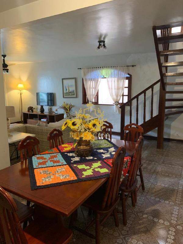Casa à venda no Praia dos Anjos: 
