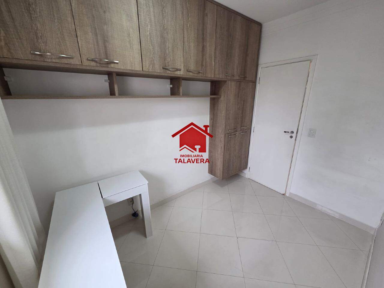 Apartamento para aluguel no Cerâmica: 
