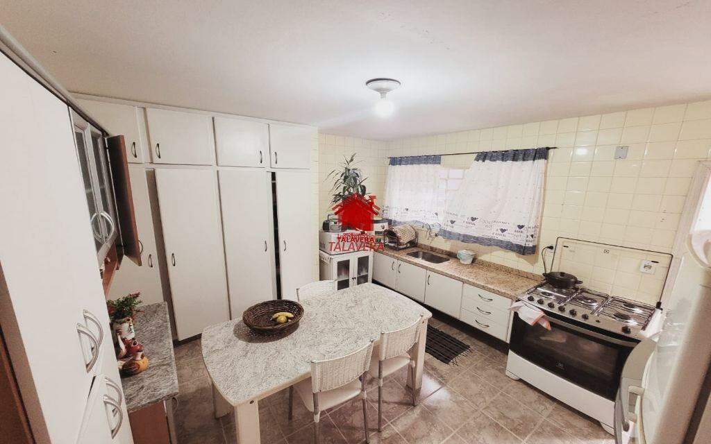 Casa à venda no Cerâmica: 
