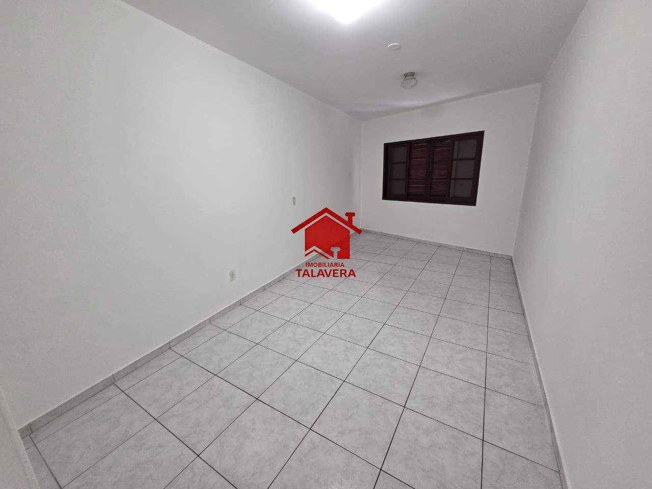 Casa para aluguel no Osvaldo Cruz: 