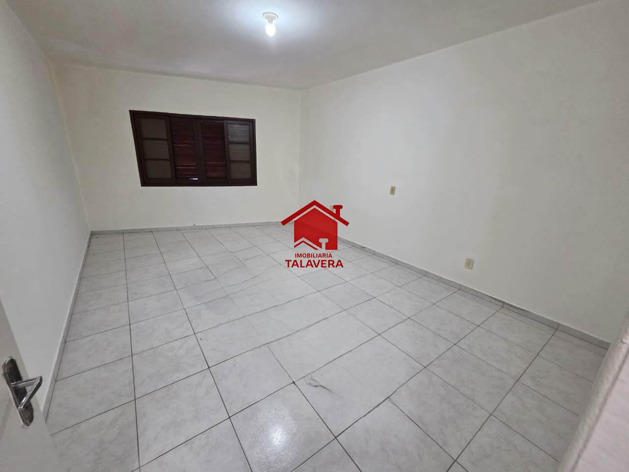 Casa para aluguel no Osvaldo Cruz: 
