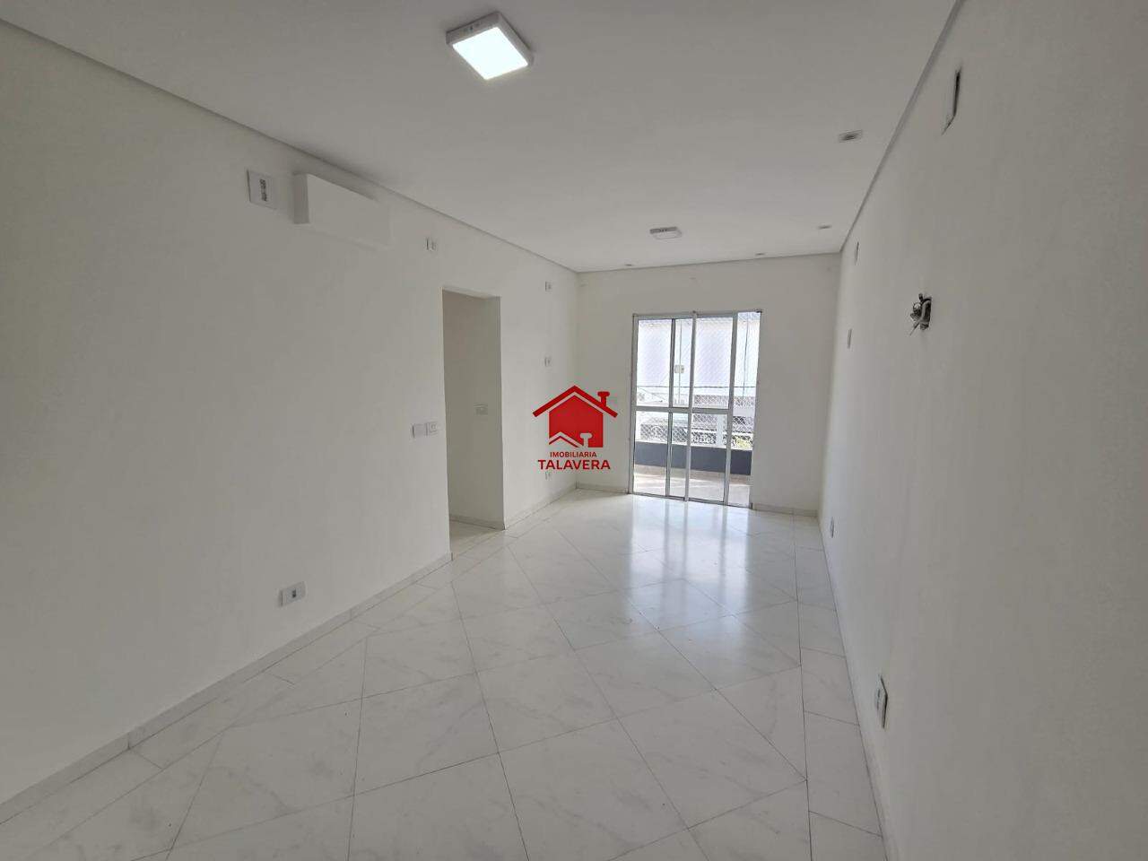 Casa para aluguel no Osvaldo Cruz: 