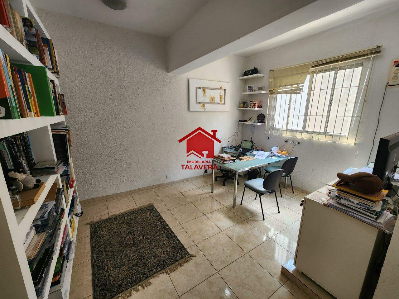 Sala à venda no Centro: 