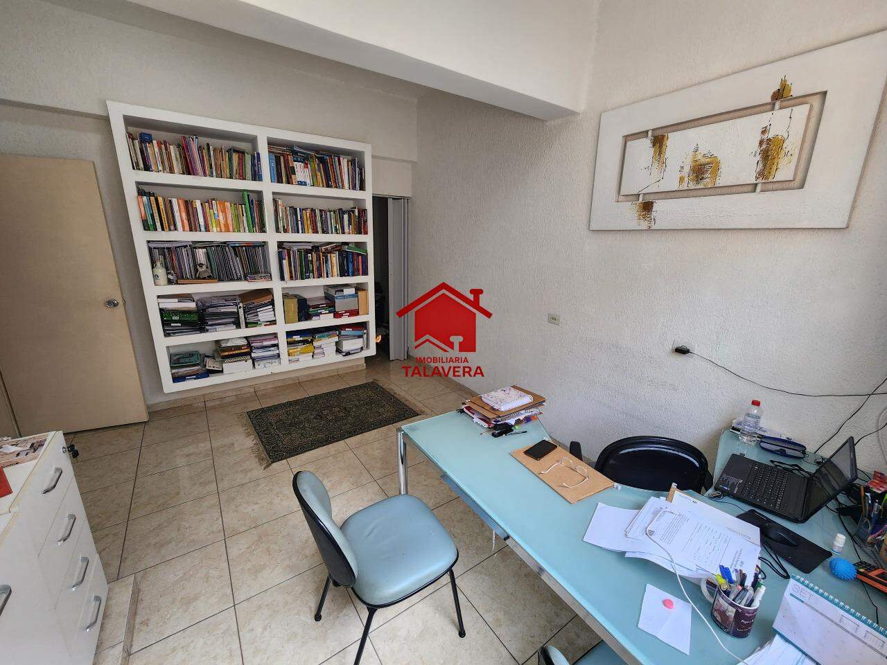 Sala à venda no Centro: 