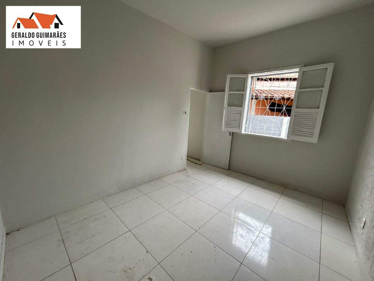 Casa para aluguelVILA NOVACurveloMG: 