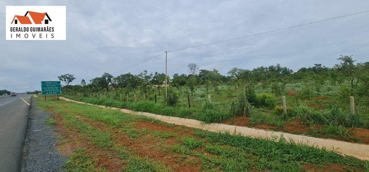 AREA COMERCIAL para aluguelbr 135CurveloMG: 