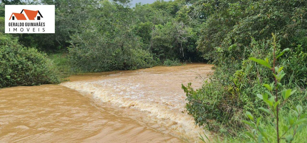 Sítio à vendaÁrea Rural de CurveloCurveloMG: 