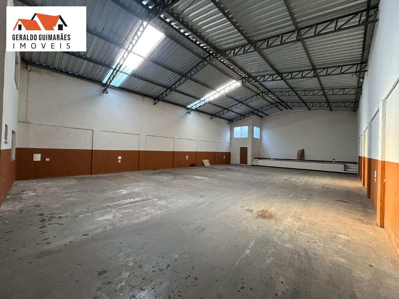 Galpão para aluguelRESIDENCIAL LOURDESCurveloMG: 