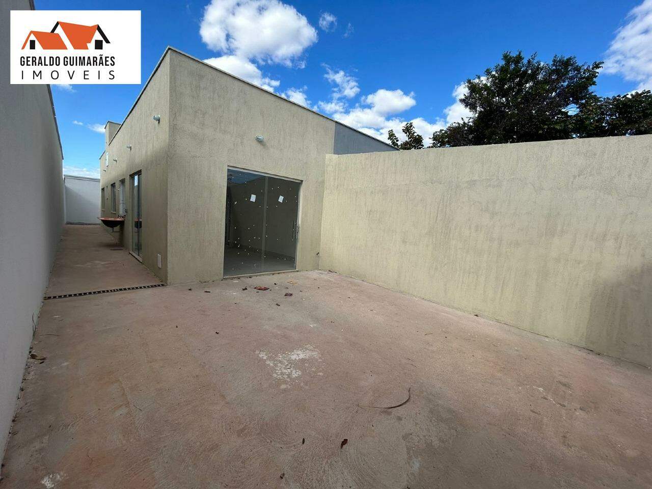 Casa à vendaSANTA RITACurveloMG: 