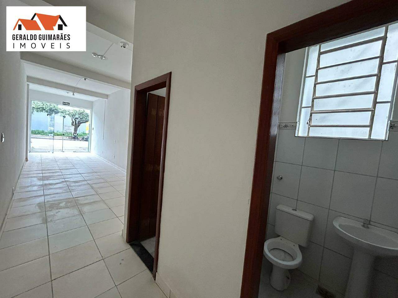 Loja para aluguelCentroCurveloMG: 