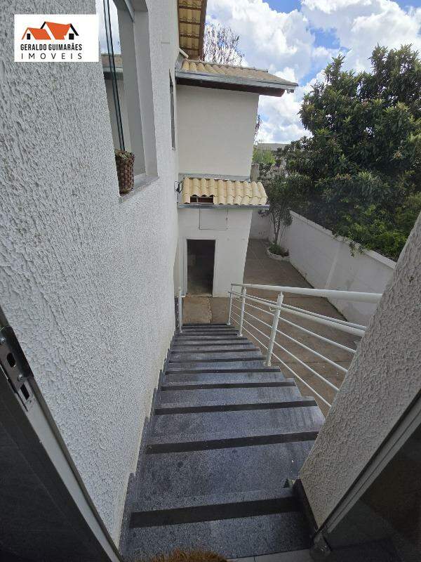 Casa à vendaCURIANGOCurveloMG: Acesso Parte baixo