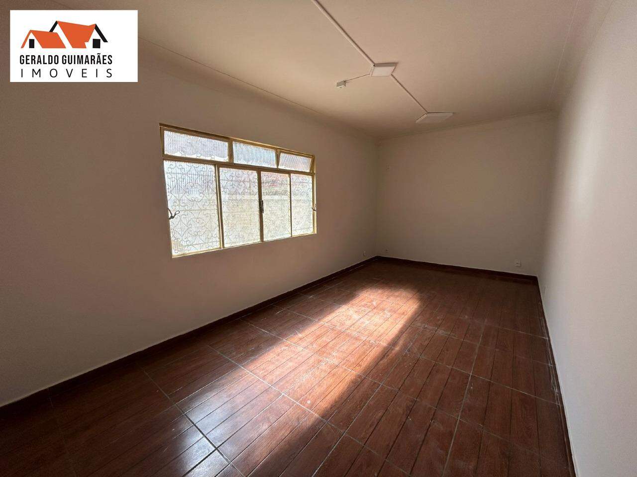 Loja para aluguelCentroCurveloMG: 