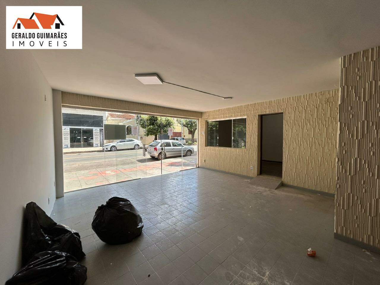 Loja para aluguelCentroCurveloMG: 