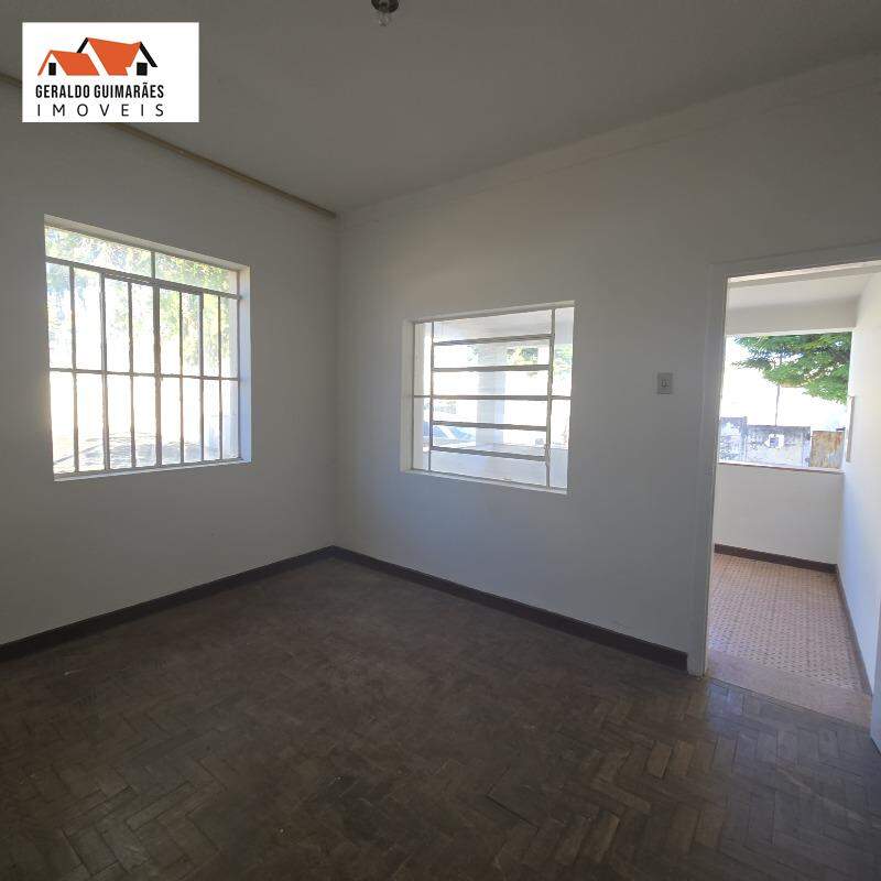 Casa para aluguelCURIANGOCurveloMG: 