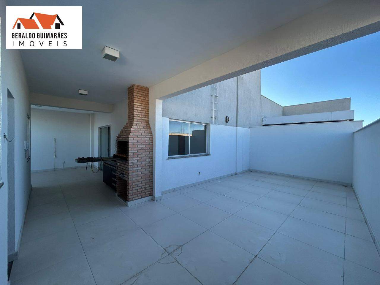 Cobertura para aluguelCentroCurveloMG: 