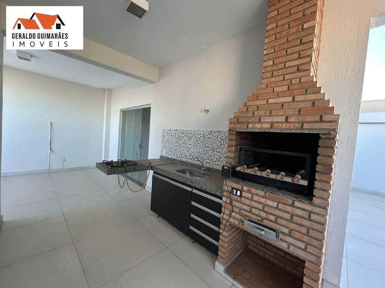 Cobertura para aluguelCentroCurveloMG: 