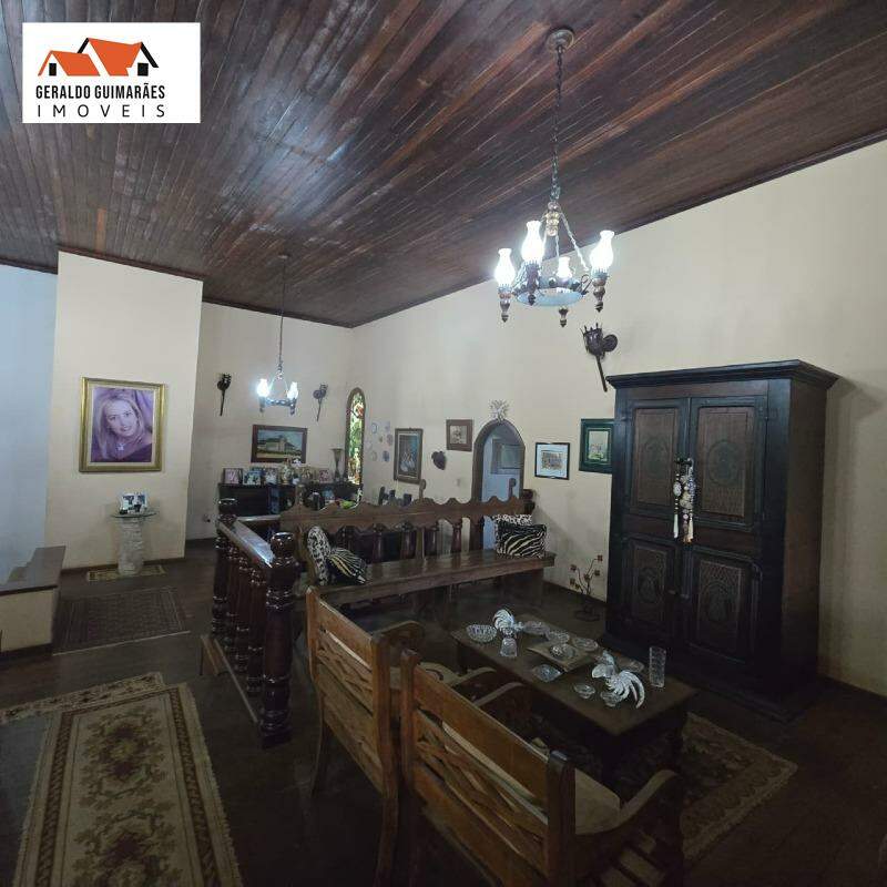 Casa à vendaRESIDENCIAL LOURDESCurveloMG: 