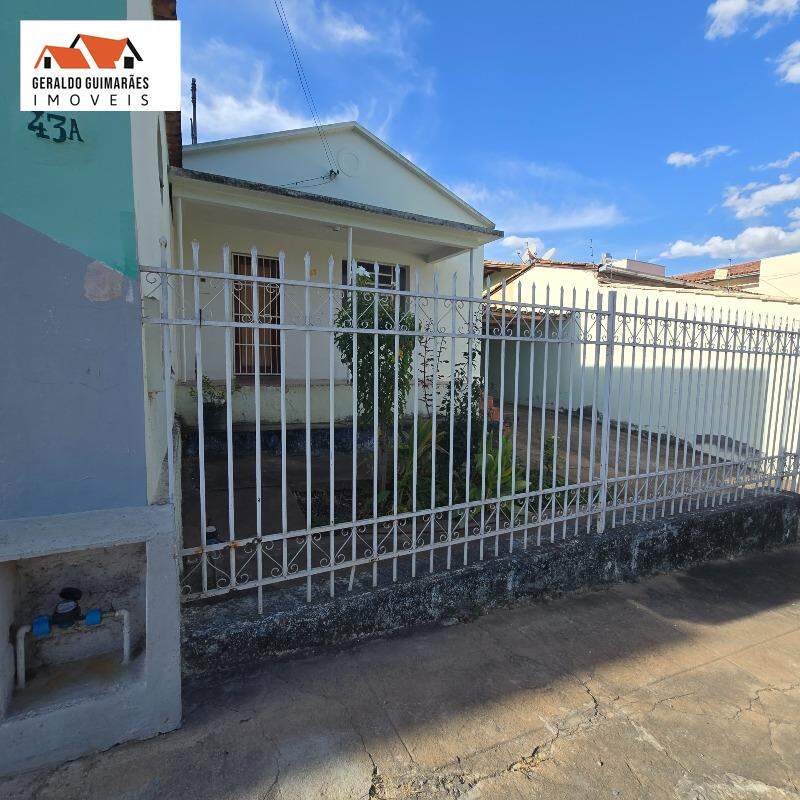 Sala para aluguelCentroCurveloMG: 