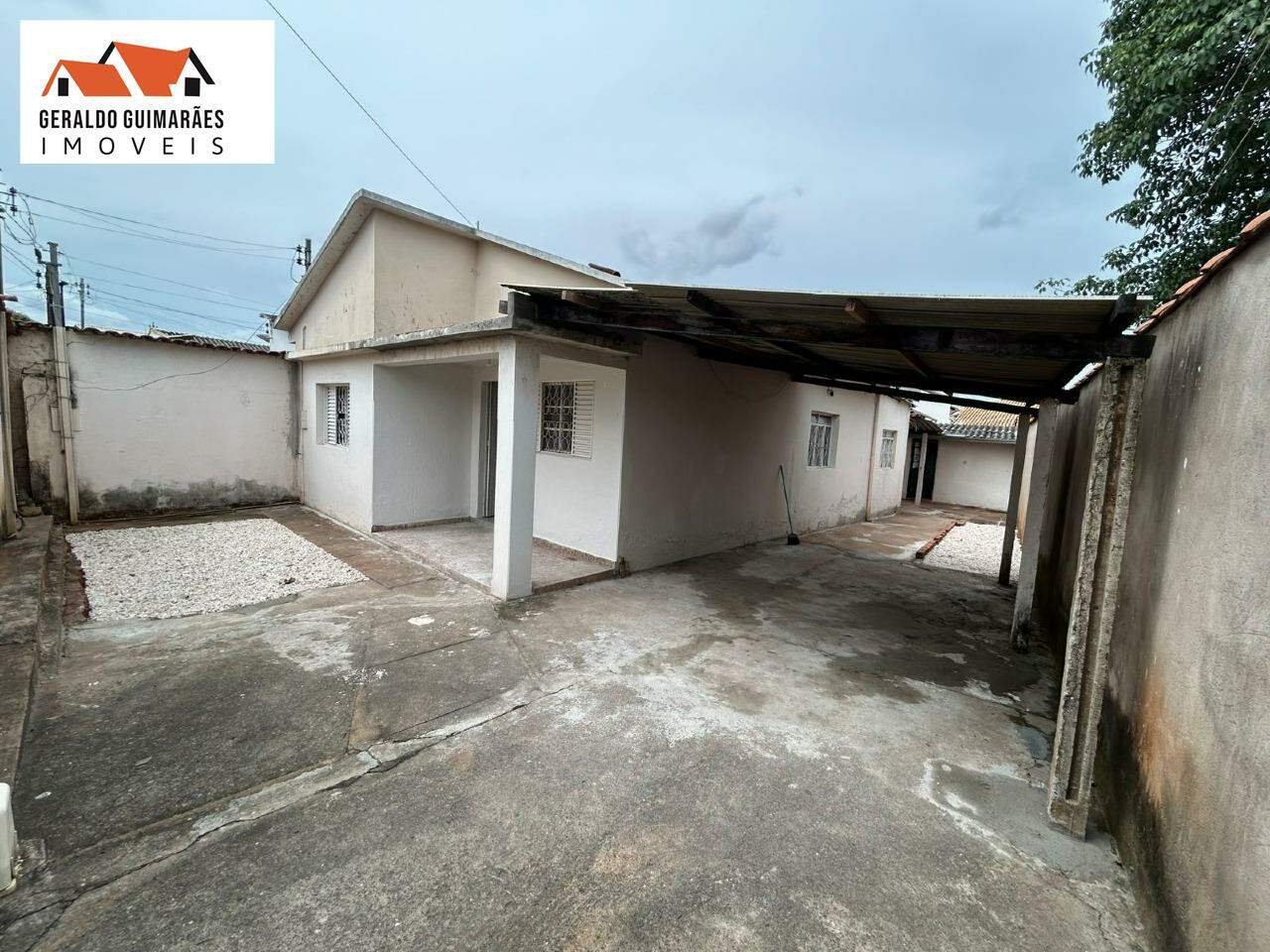 Casa para aluguelBELA VISTACurveloMG: 