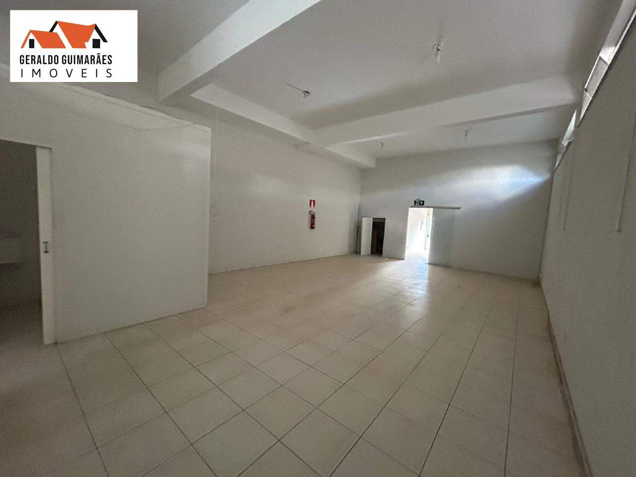 Loja para aluguelCentroCurveloMG: 