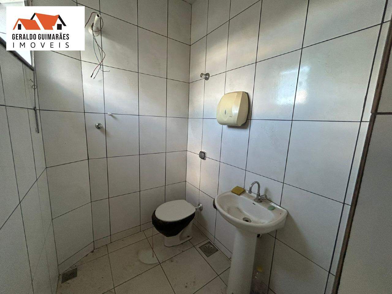 Loja para aluguelCentroCurveloMG: 