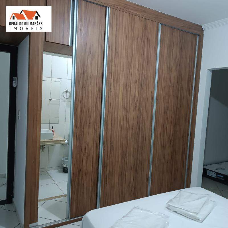 Casa para aluguelCentroCurveloMG: 