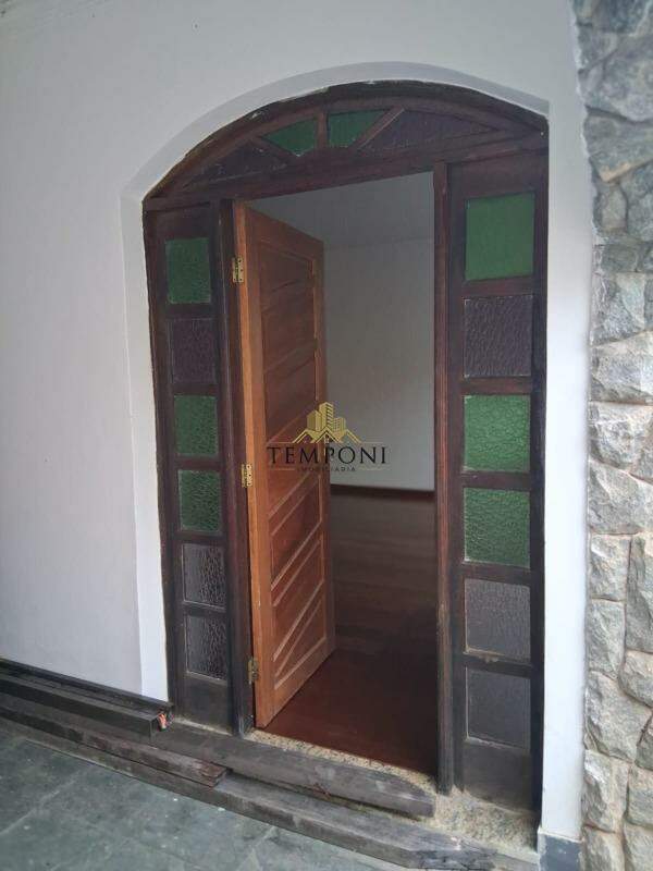 Casa para aluguel no Santa Cruz: 